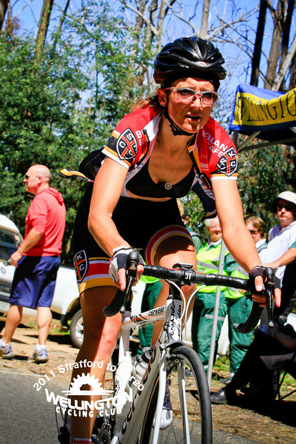 111105_jc_051111_jc_sforddargo_1117_s