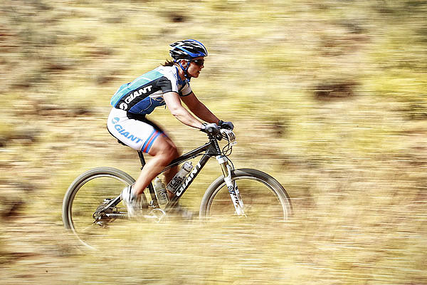 jess_douglass_mtb_s